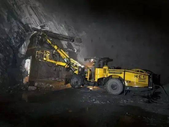 最全露天礦知識,礦山人都收藏了!_爆破_工作_作業(yè)