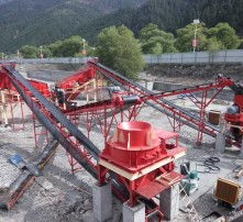 高清圖片 礦山設(shè)備的現(xiàn)代化與技術(shù)革新